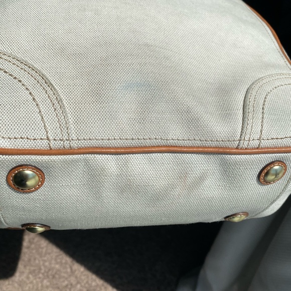 Coach hand bag - Picture 4 of 6